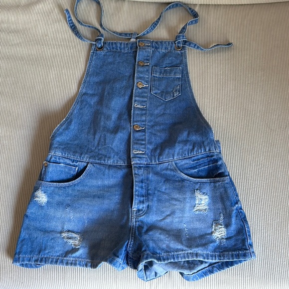 Zara Short Denim Overalls - Picture 1 of 4
